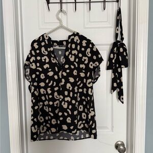 SHEIN Black and Cream Animal Print Top